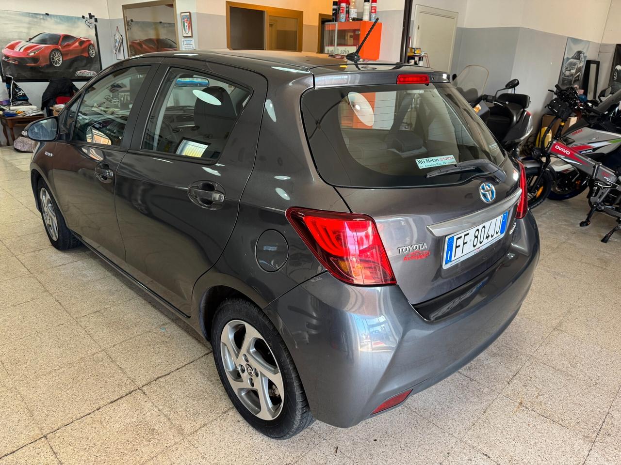 Toyota Yaris 1.5 Hybrid AUTOMATICA Business OK NEOPATENTATI