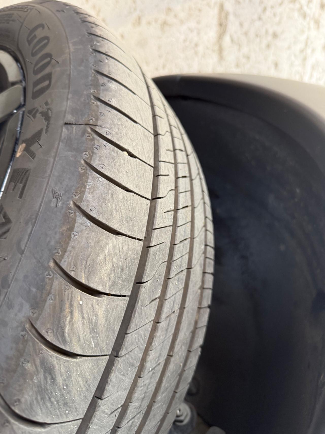 Citroen C4 Cactus PureTech 110 S&S Shine Pack