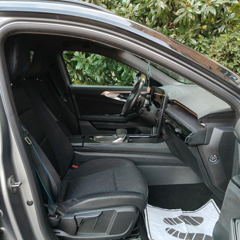 RENAULT Austral Austral Full Hybrid E-Tech 200 ...