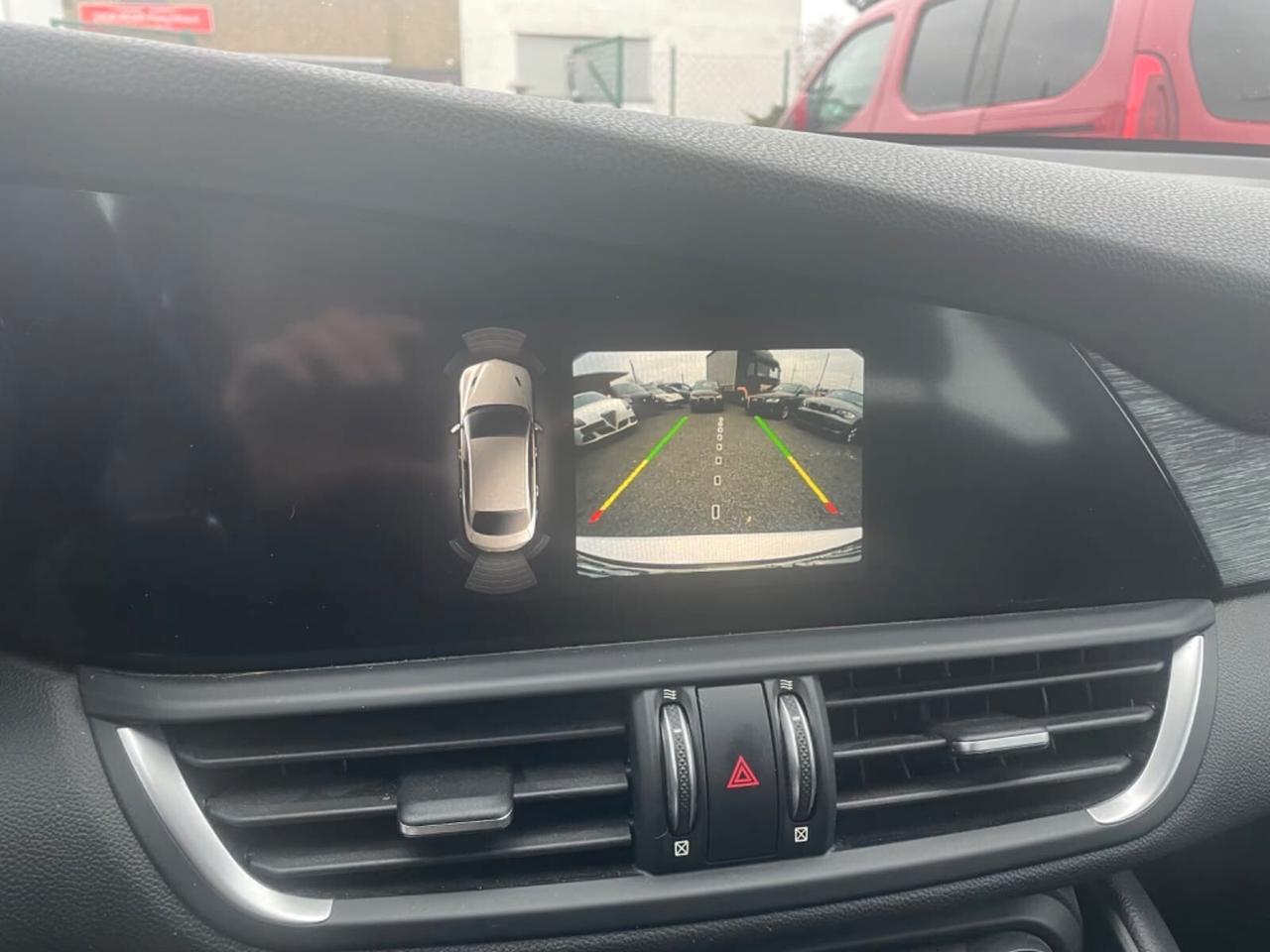 Alfa Romeo Giulia 2.0 Turbo 200 CV AT8 Super