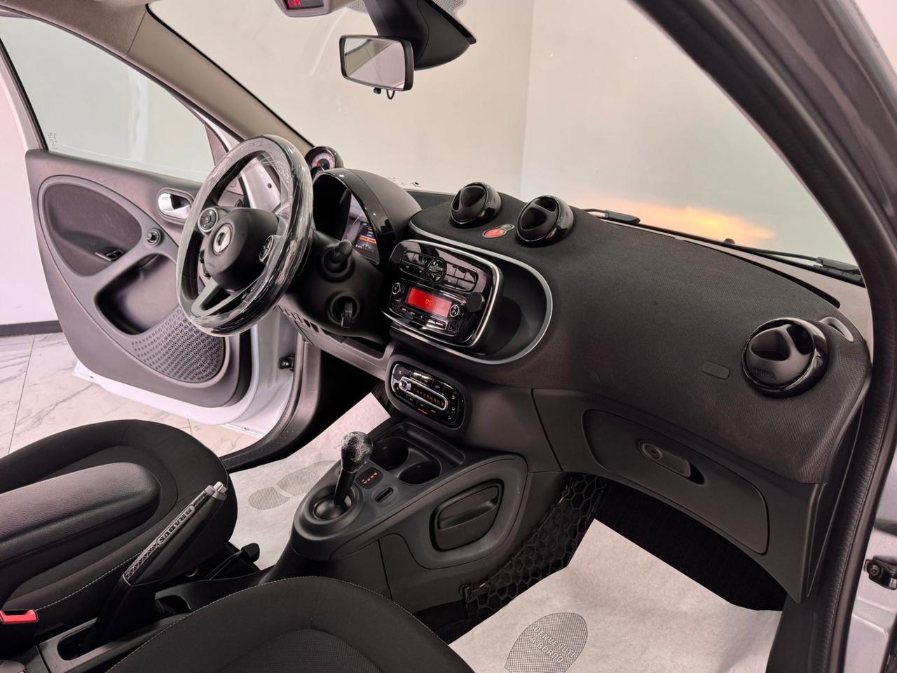 Smart ForFour 90 0.9 Turbo -Brabus Style-AUTOM-LED-GARANTITA-2018