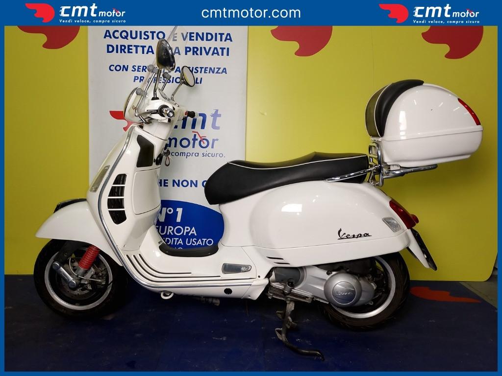 Vespa GTS 300 - 2011