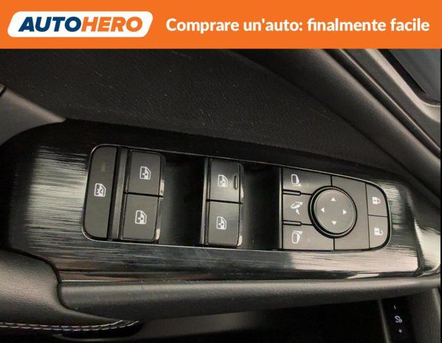 NISSAN Qashqai MHEV 140 CV N-Connecta