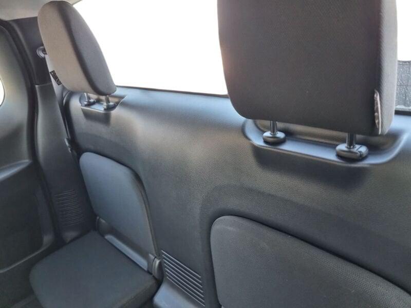 Nissan Navara Navara 2.3 dCi 4WD KING Cab Acenta