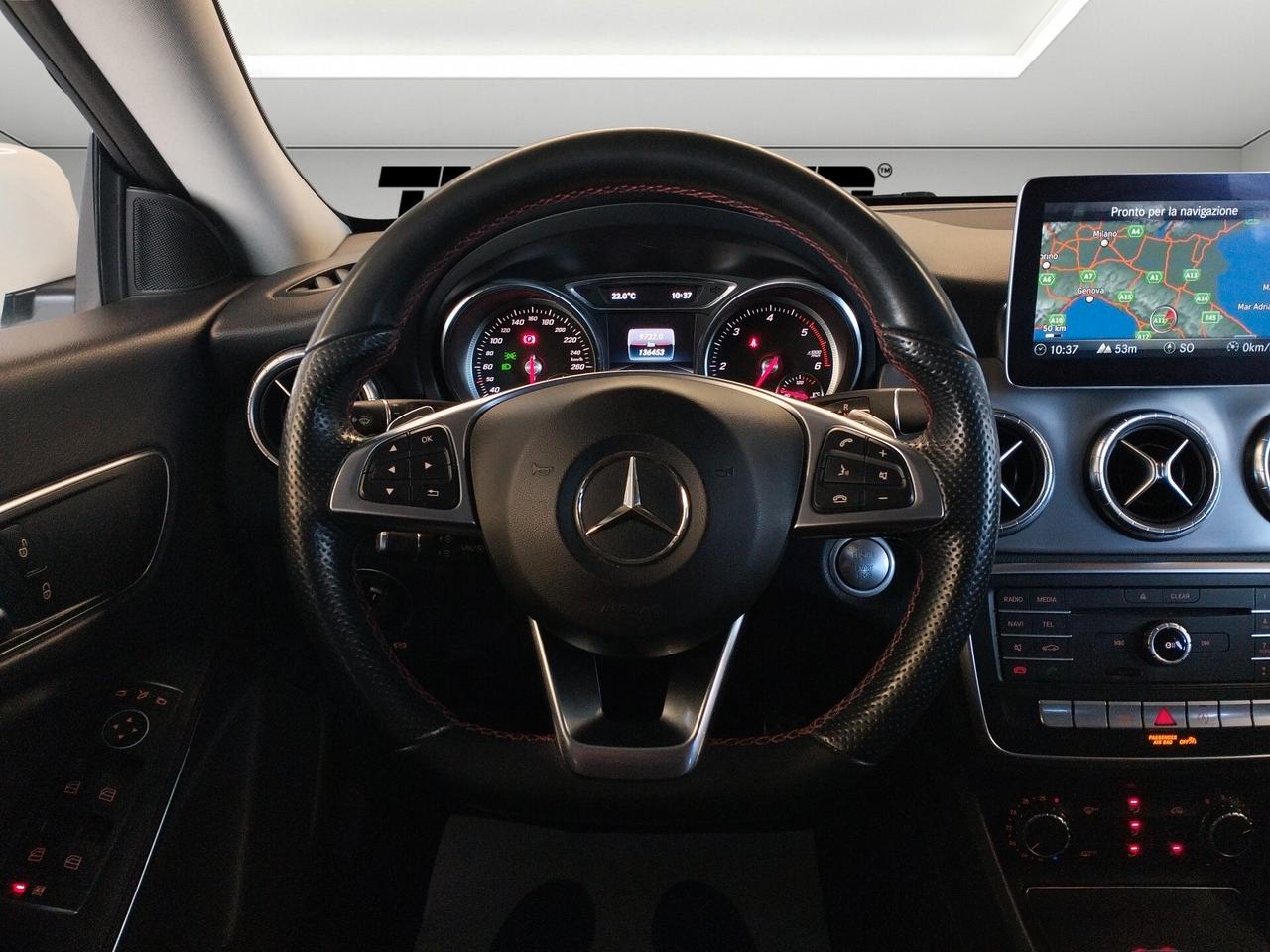 Mercedes-benz CLA 200 d 4Matic Automatic Premium