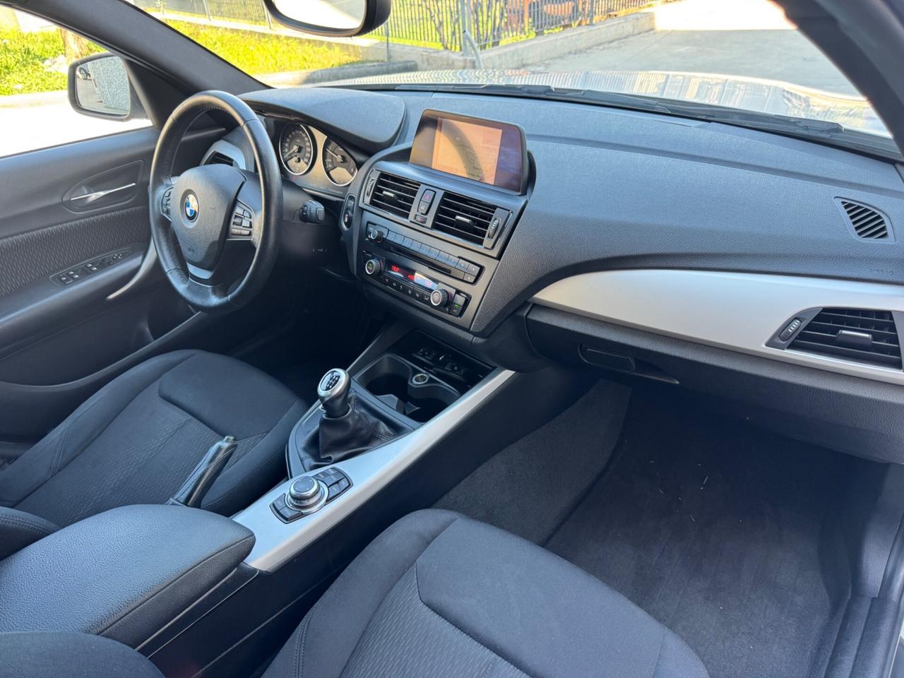 Bmw Serie 1 versione 118d 5p. Unique