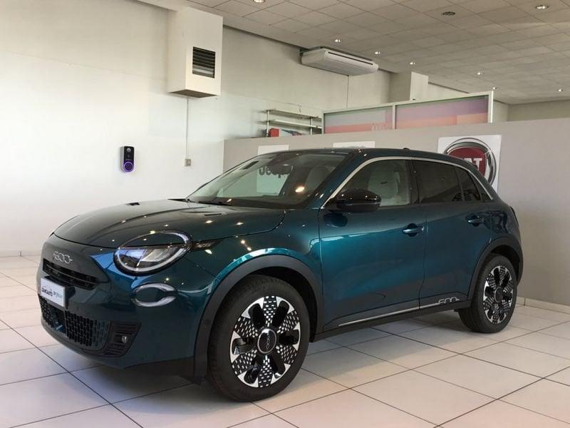 FIAT 600e Elettrica 156cv La Prima MY25 100% ELETTRICA