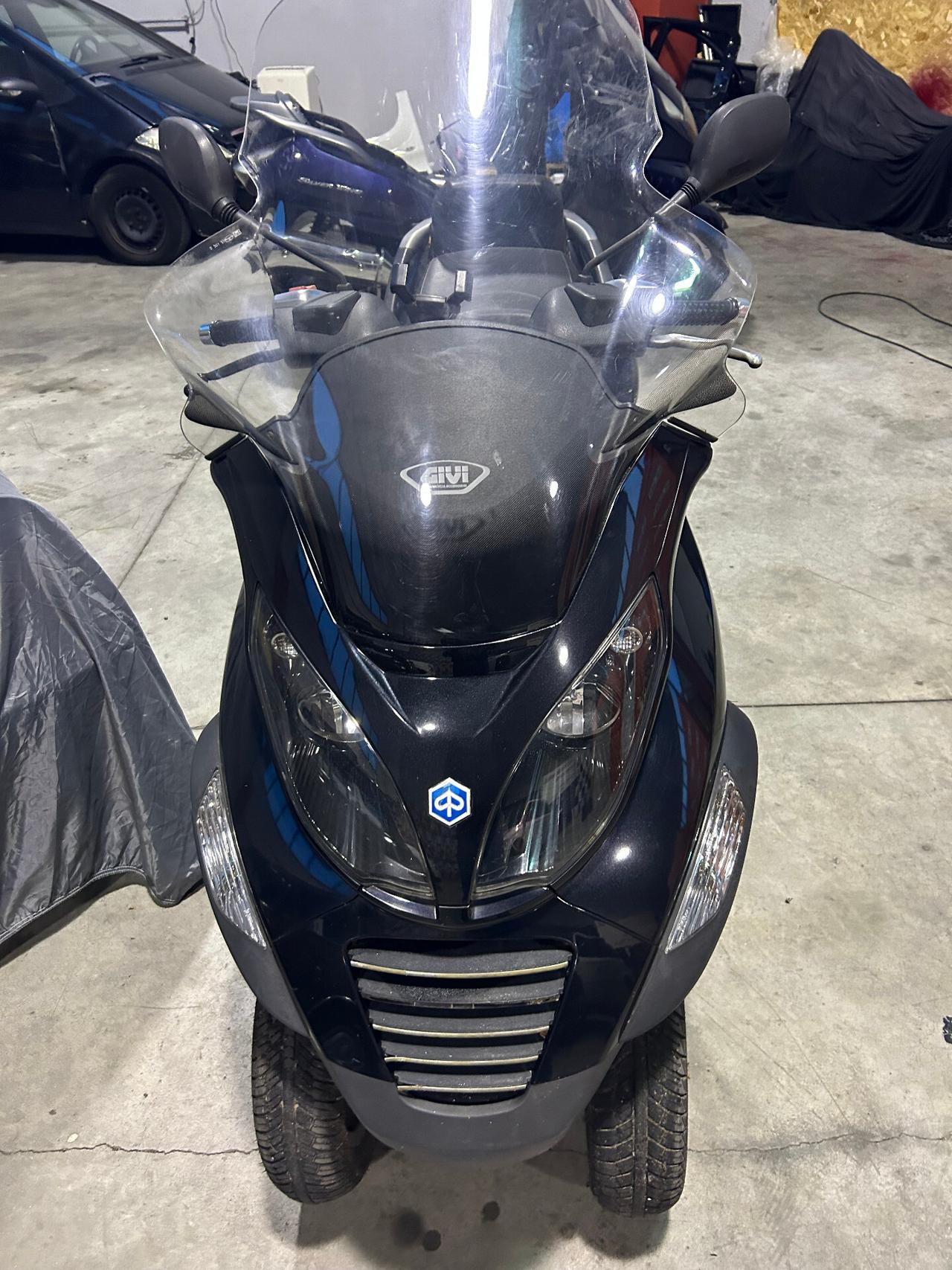 PIAGGIO MP3