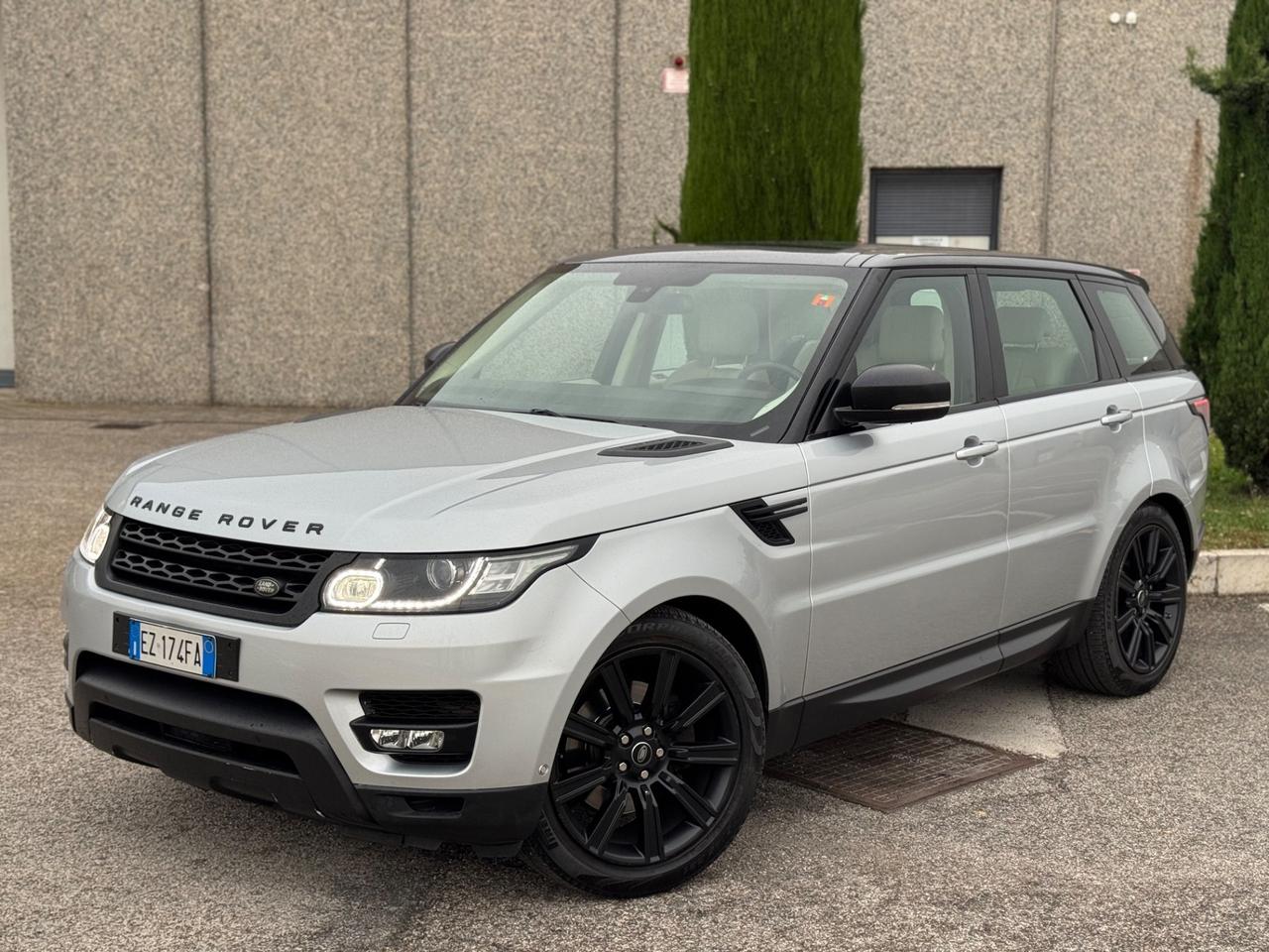 Land Rover Range Rover Sport 3.0 TDV6 HSE Dynamic