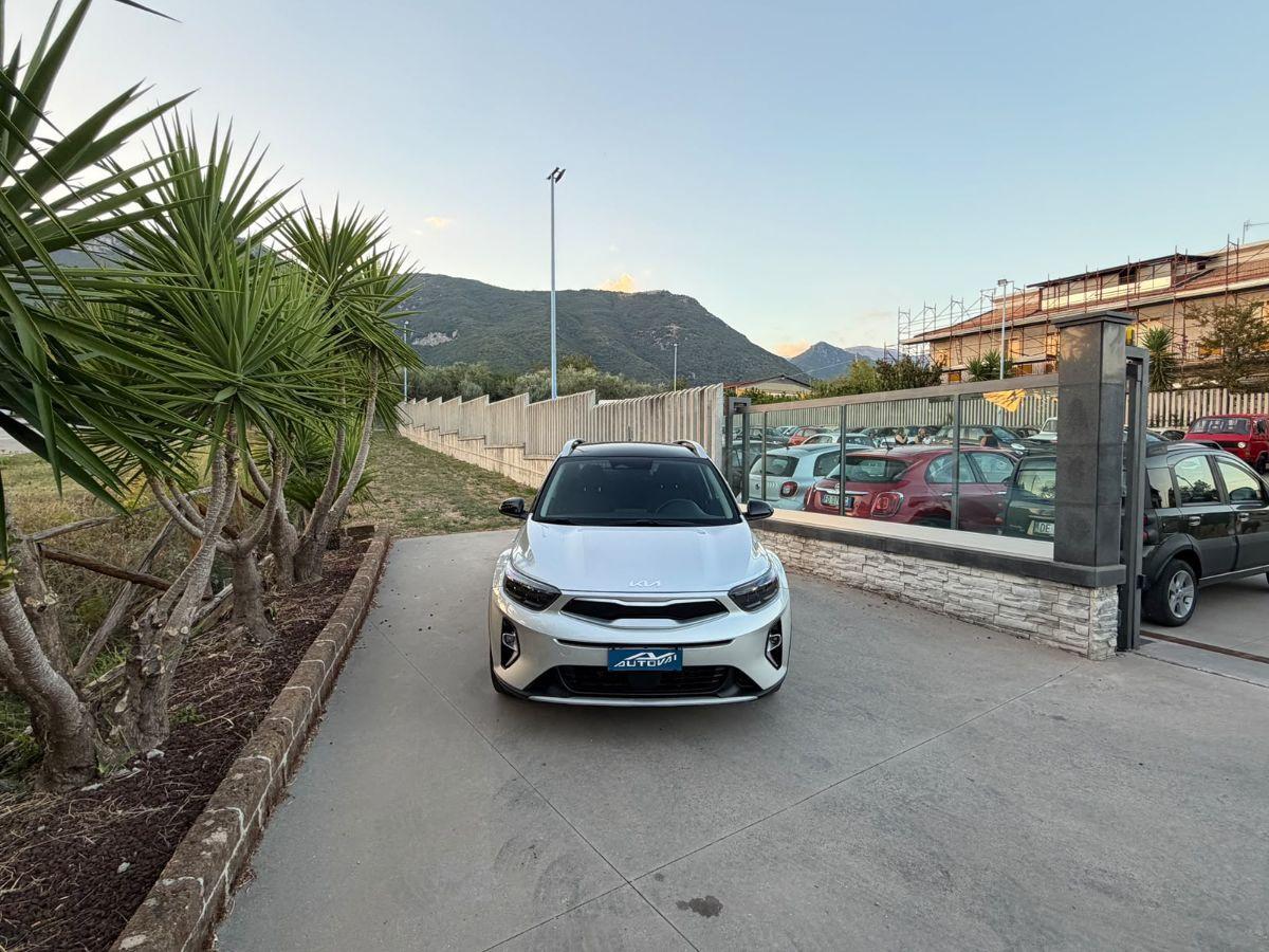 KIA - STONIC 1,0 T-GDI MHEV IMT GT LINE