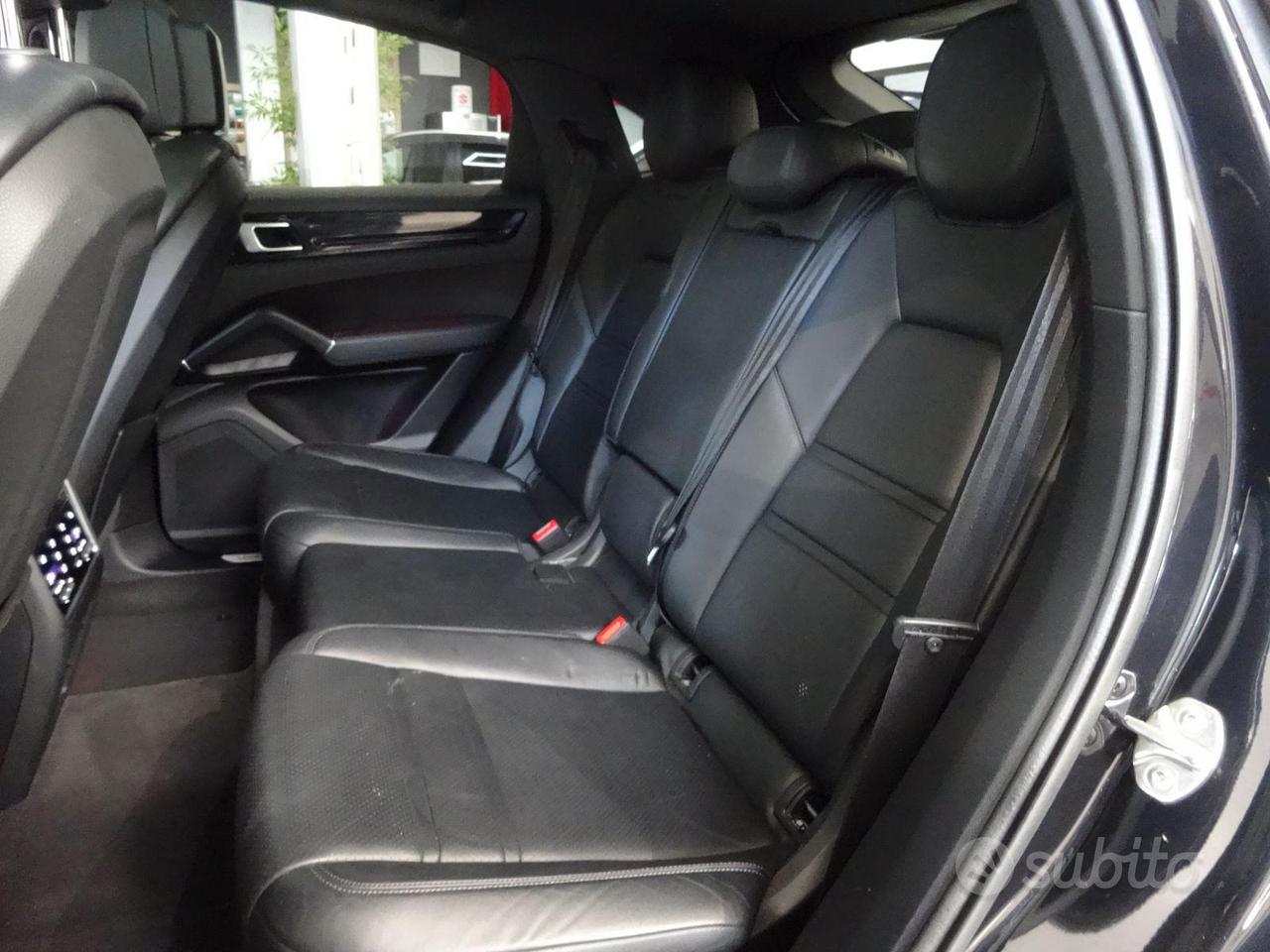 Porsche Cayenne Coup