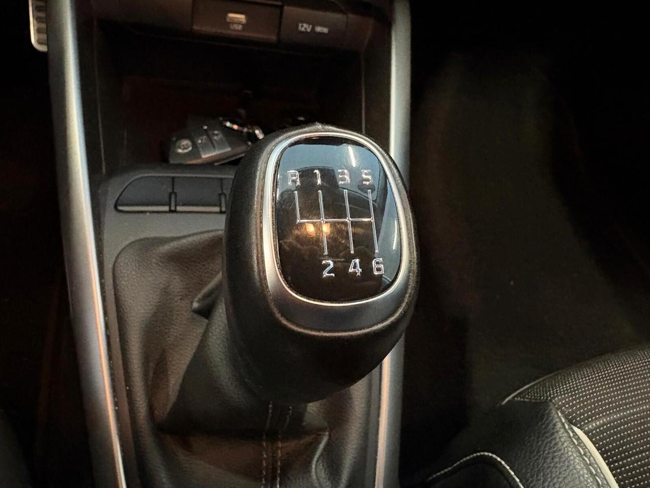 Kia Stonic GT LINE 1.0 T-GDi MHEV iMT UNICO PR.