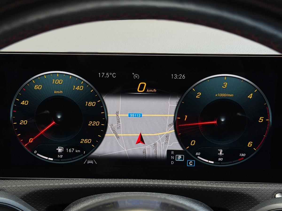 Mercedes Classe A 200d Premium AMG Night Edition 150CV