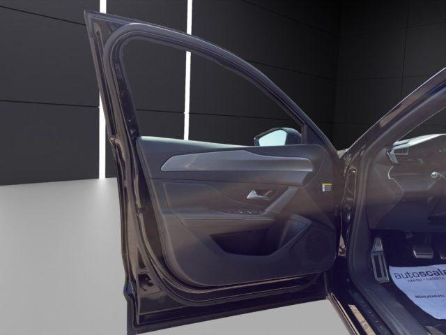 PEUGEOT 408 Hybrid 136 e-DCS6 GT