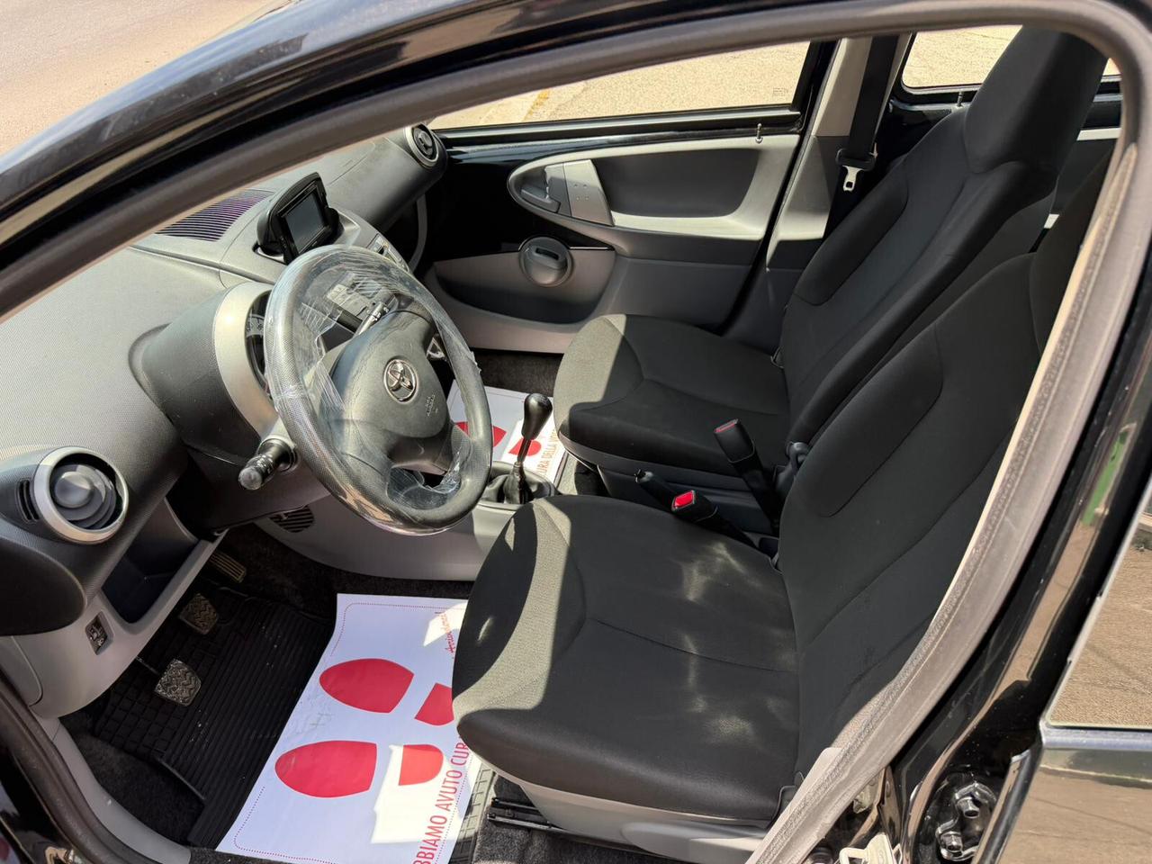 Toyota Aygo 1.0 12V VVT-i 5 porte Now Connect