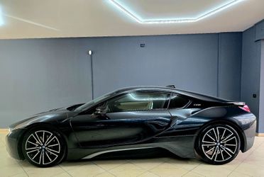 BMW i8 COUPE 374cv RESTYLING (i12) PLUG-IN