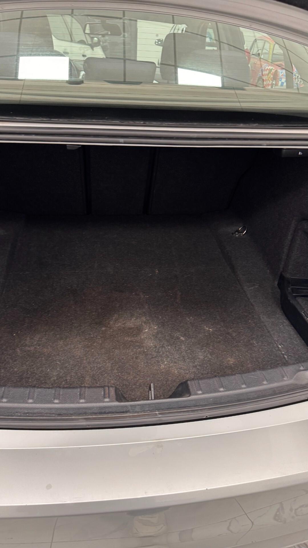 Bmw 318 318d 2.0 143CV cat Futura
