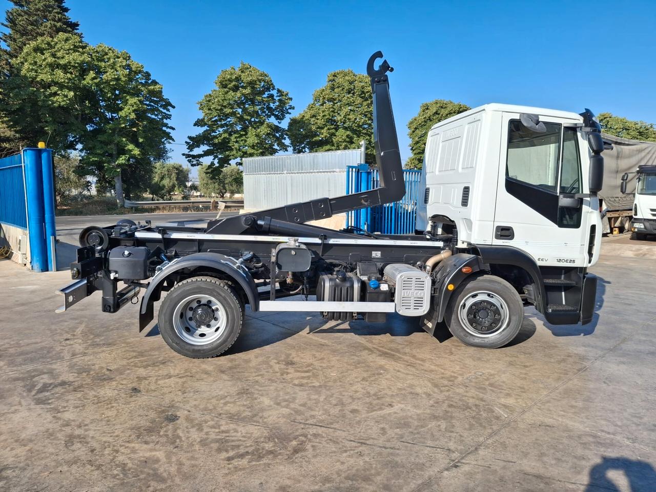 IVECO 120 E 25 SCARRABILE NUOVO BALESTRATO 3105