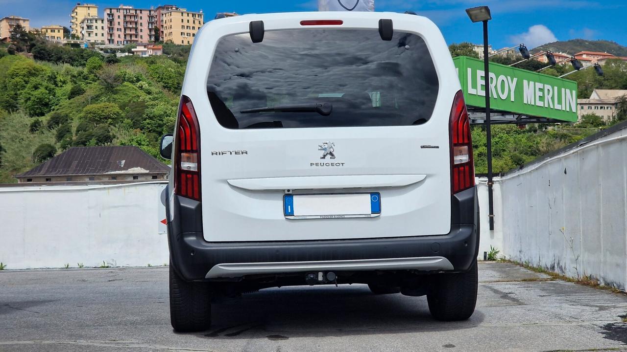 Peugeot Rifter BlueHDi 130 S&S EAT8 GT Line Standard