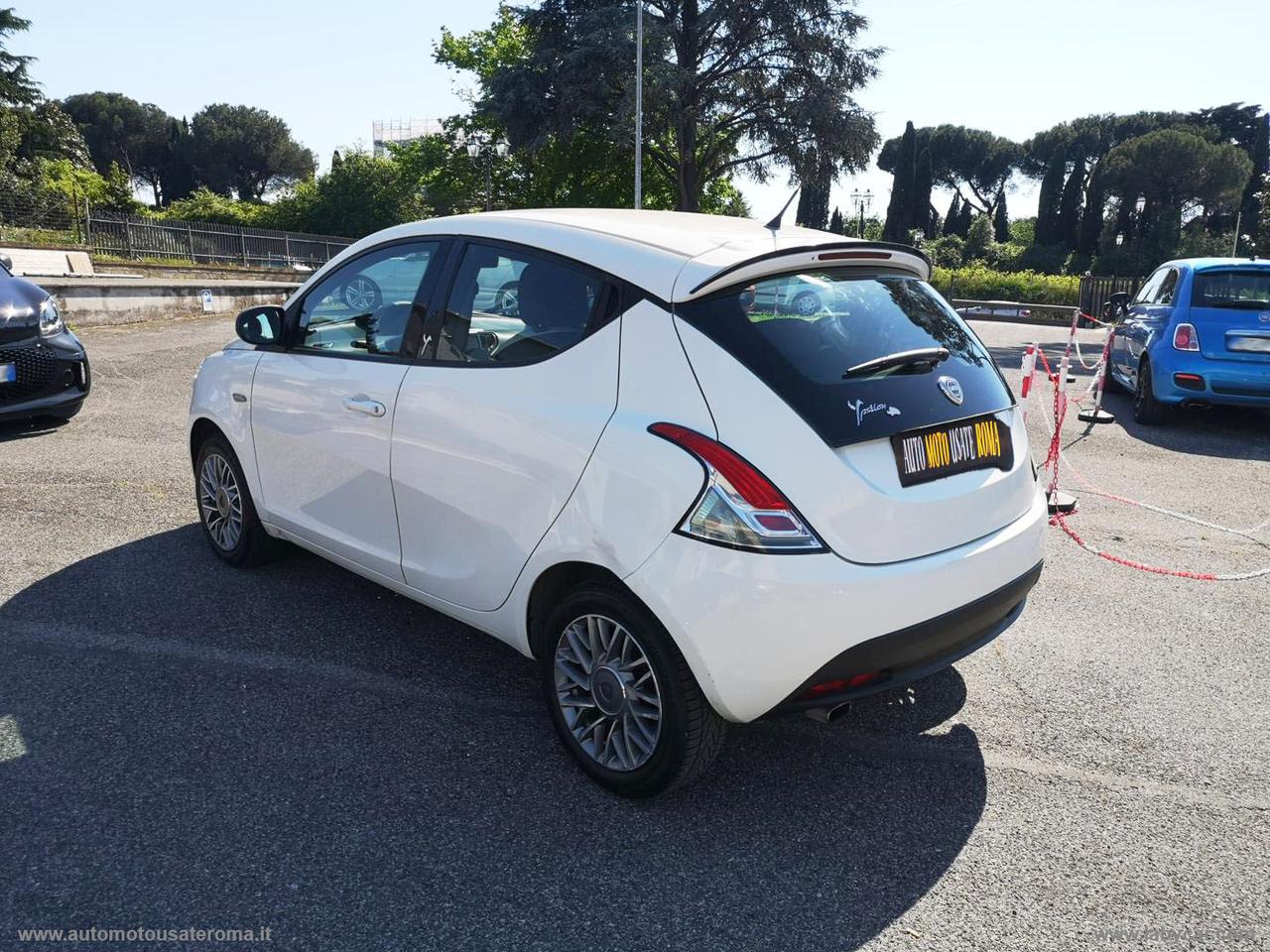 LANCIA Ypsilon 1.2 69 CV 5p. Elle RATE AUTO MOTO SCOOTER