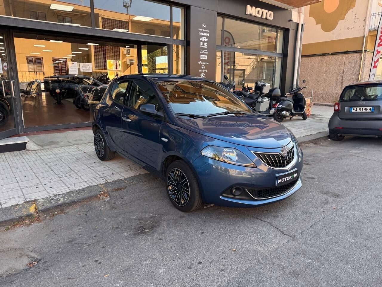 Lancia Ypsilon 1.0 FireFly HYBRID – UNICO PROPRIETARIO