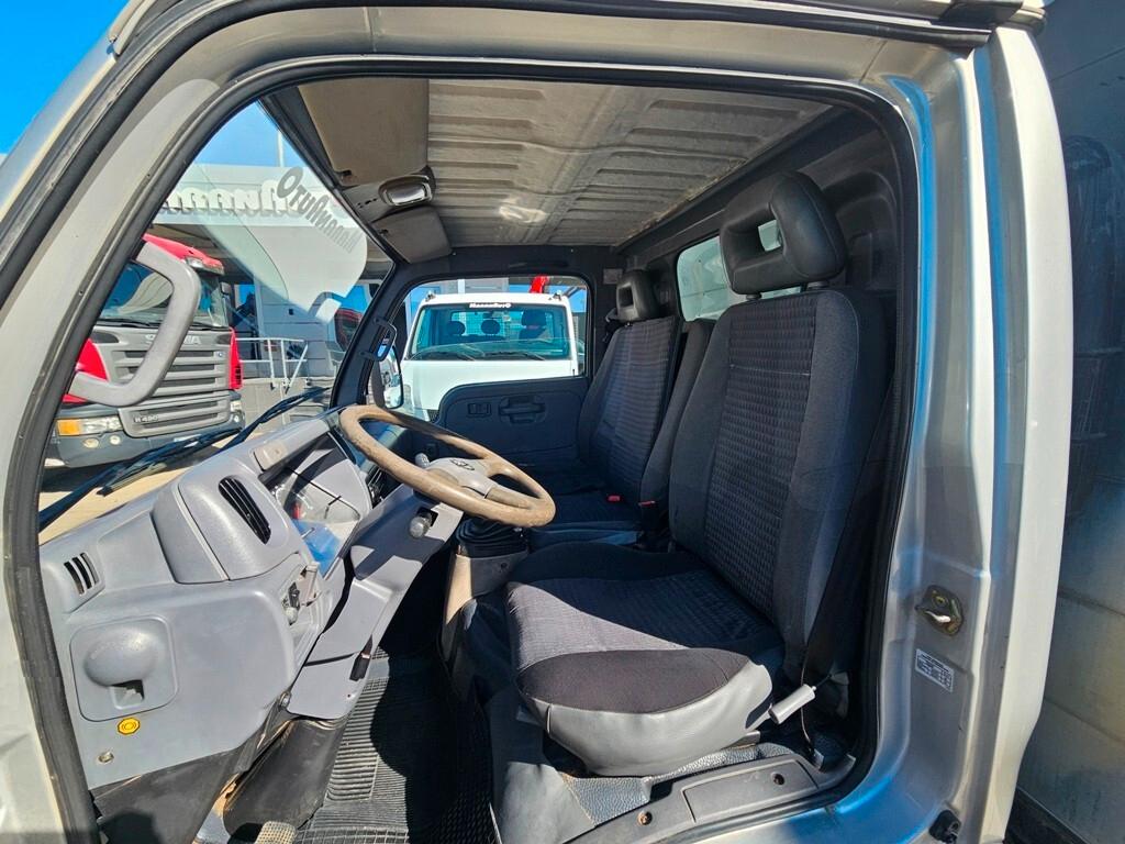 NISSAN CABSTAR 130 CENTINATO-2006