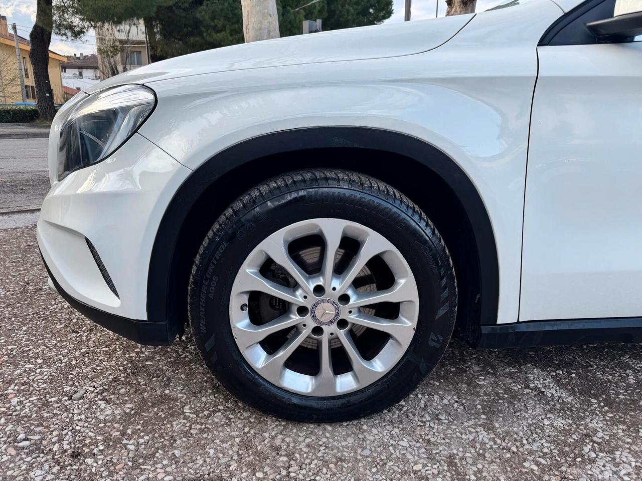 Mercedes-benz GLA 180 GLA 180 d Automatic Premium