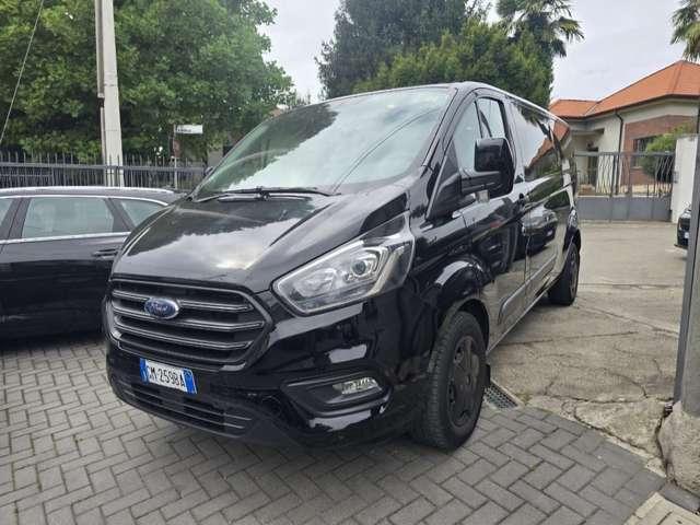 Ford Tourneo Custom 9 posti automatico