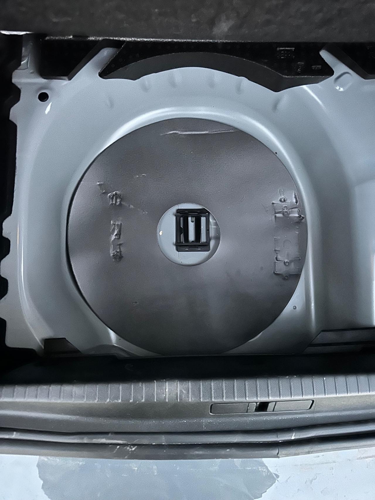 Opel Corsa 1.2 03/2025 incedentata