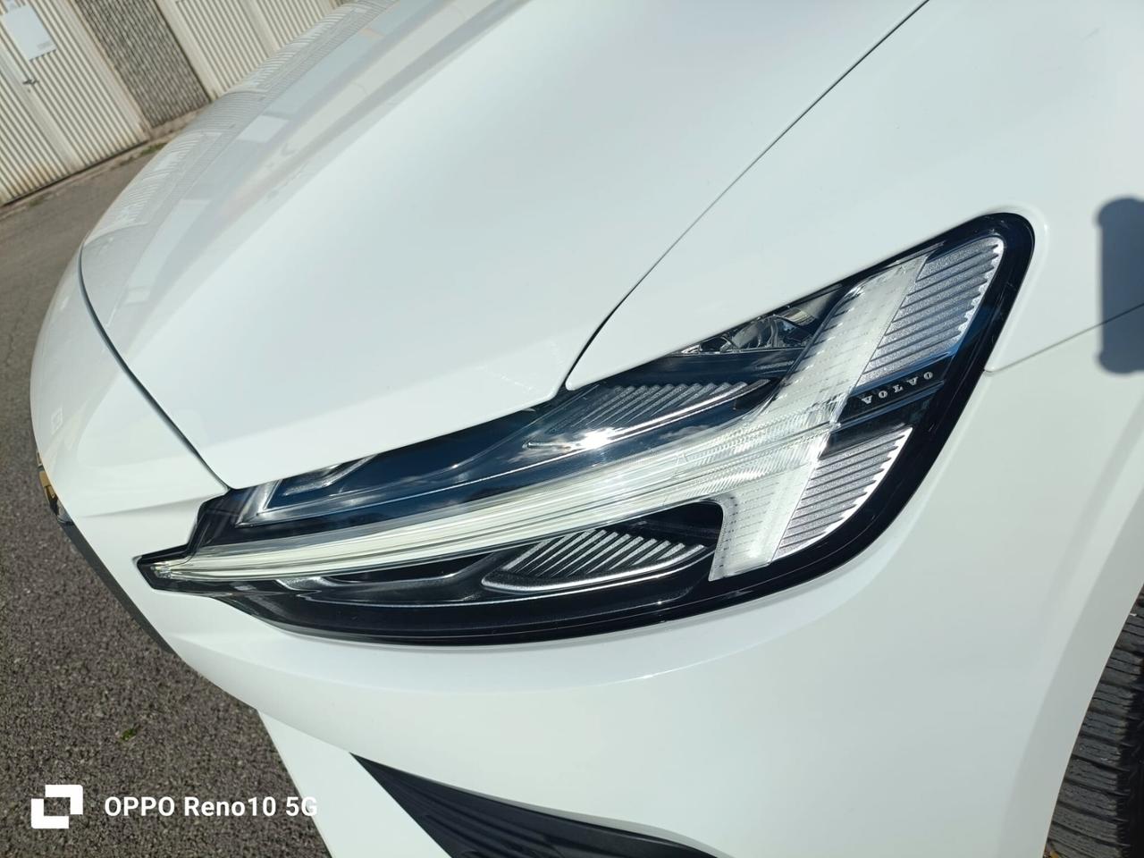 Volvo V60 T6 Recharge AWD Plug-in Hybrid Inscription Expression