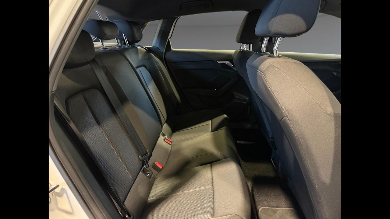 Audi A3 SPORTBACK 40 TFSI E S TRONIC