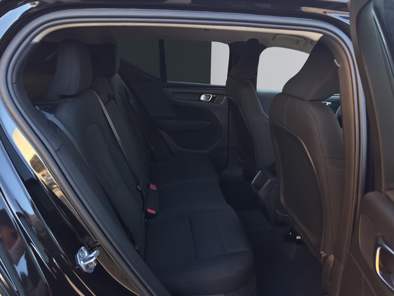 VOLVO XC40 D3 GEARTRONIC MOMENTUM - MY20