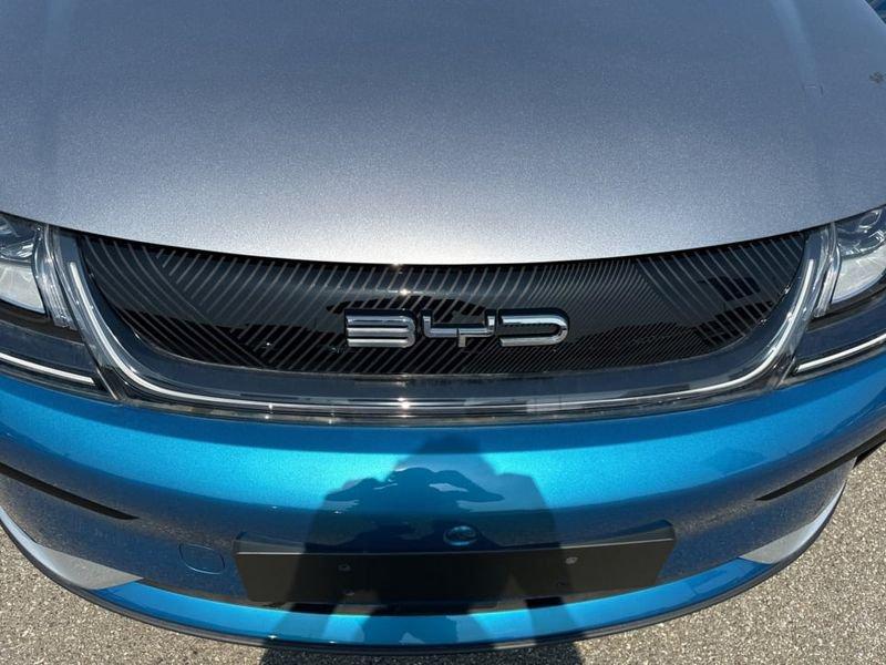 BYD DOLPHIN Design