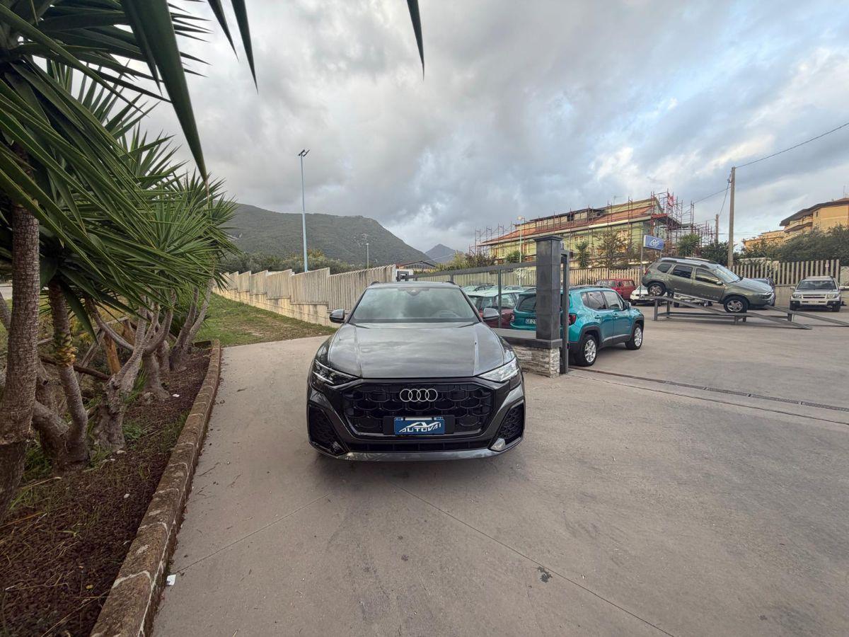 AUDI - Q8 - 50 TDI 286 CV quattro tiptronic- Allestimeno SQ8