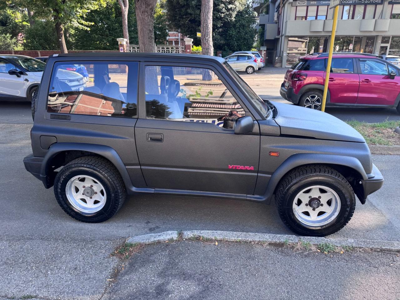 Suzuki Vitara 4X4 1.6 benzina automatica garanzia 12 m