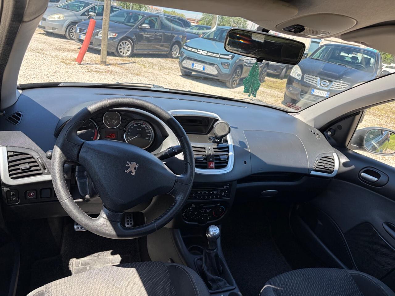 Peugeot 206 Plus 1.4 HDi 2010 ok neop