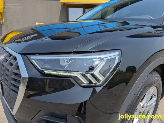 AUDI Q3 35 TDI S tronic Business