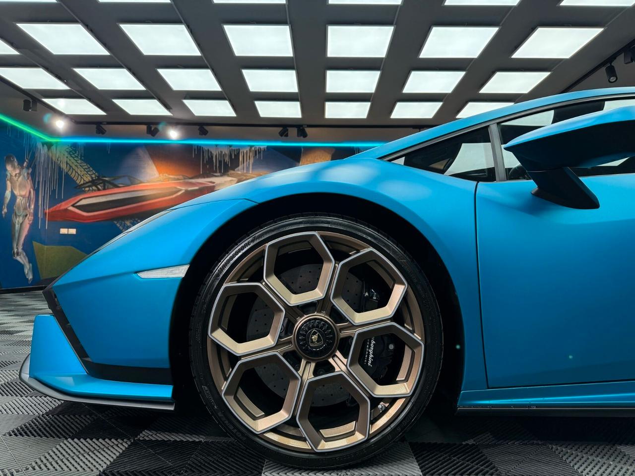 Lamborghini Huracan Coupe 5.2 Tecnica 640cv (816)