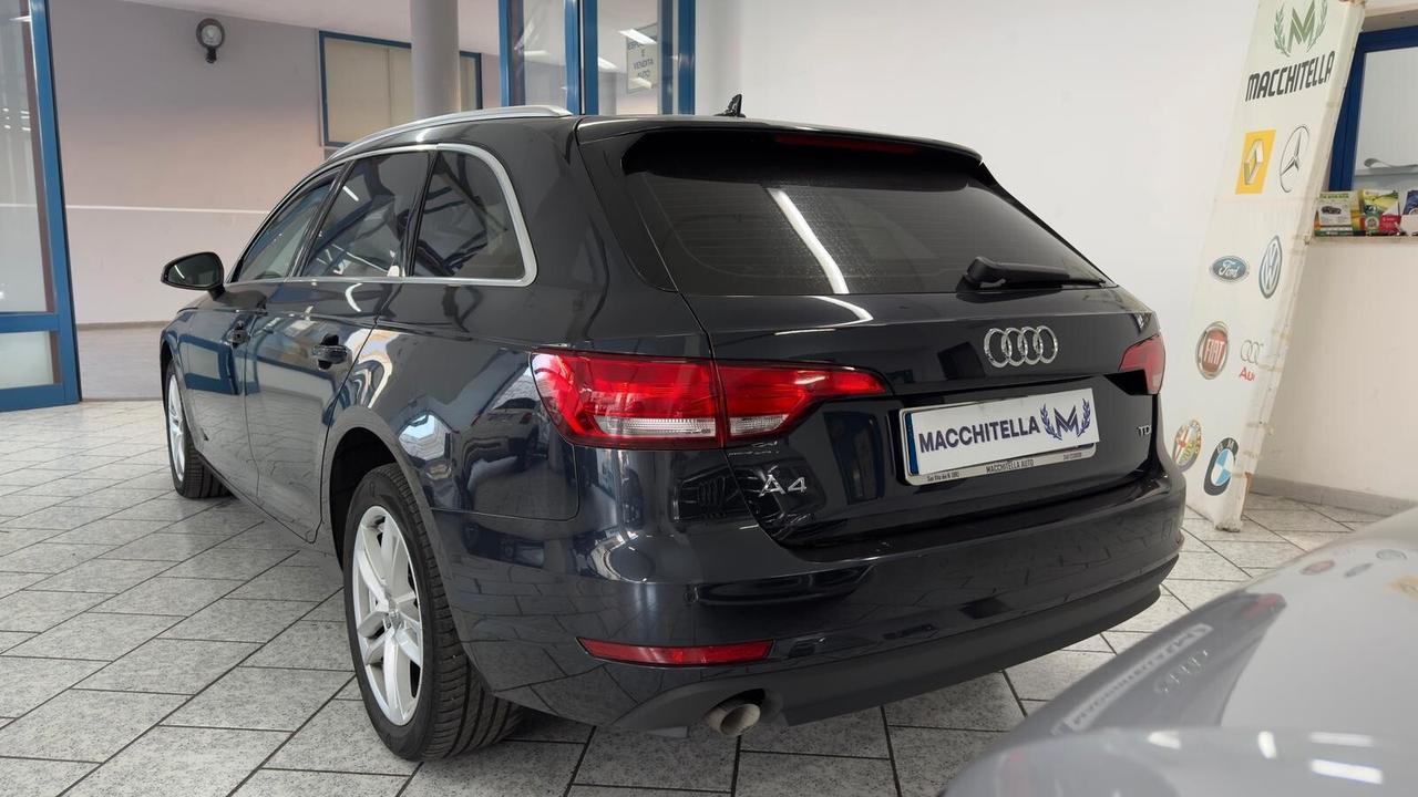 Audi A4 2.0 TDI 150 CV ultra Business