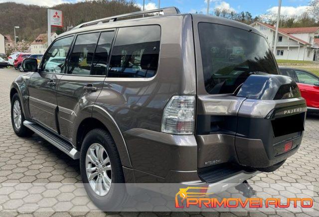 MITSUBISHI Pajero 3.2 DI-D 16V aut. 5p.