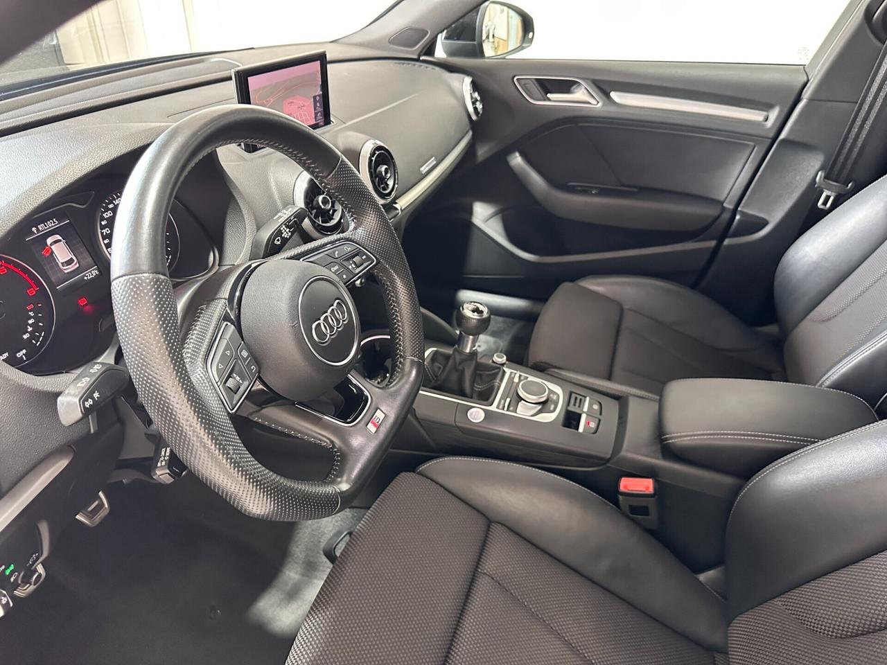 Audi A3 2.0 TDI S LINE - MANUALE - DA VETRINA - FULL