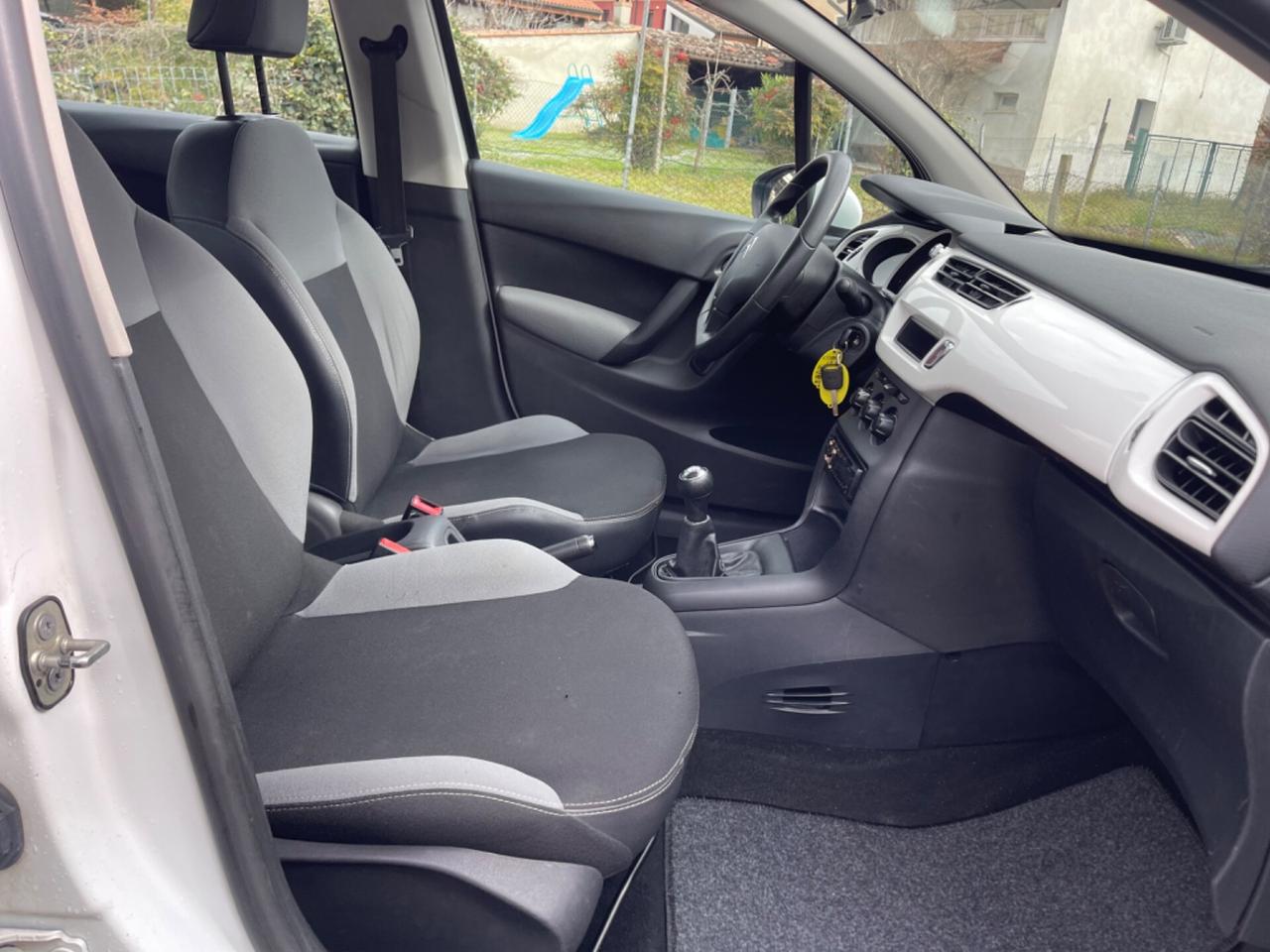 Citroen C3 1.1 Exclusive a no 2011 127.000 km