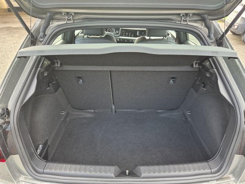 Audi A1 Sportback 25 TFSI S line edition