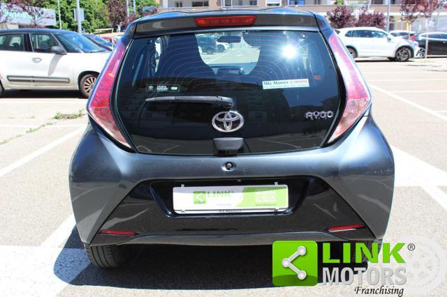 TOYOTA Aygo 1.0 VVT-i 69 CV 5 porte x-play Unico Proprietario