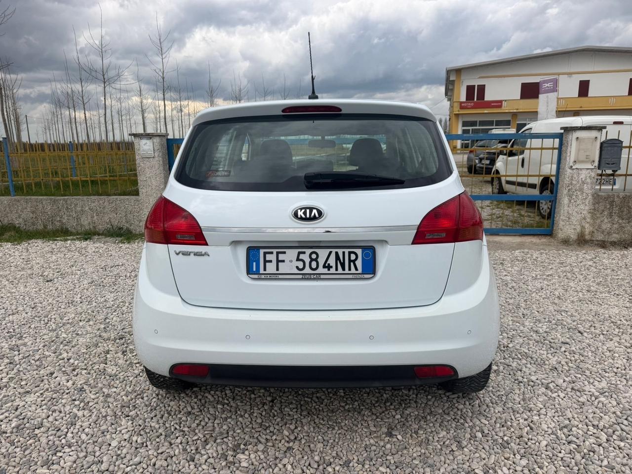 Kia Venga 1.4 CVVT Cool