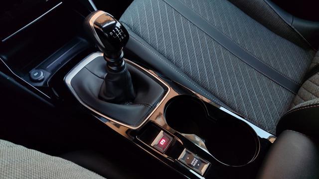 PEUGEOT 208 1.2 100cv Allure *SENZA VINCOLO FINANZIAMENTO*