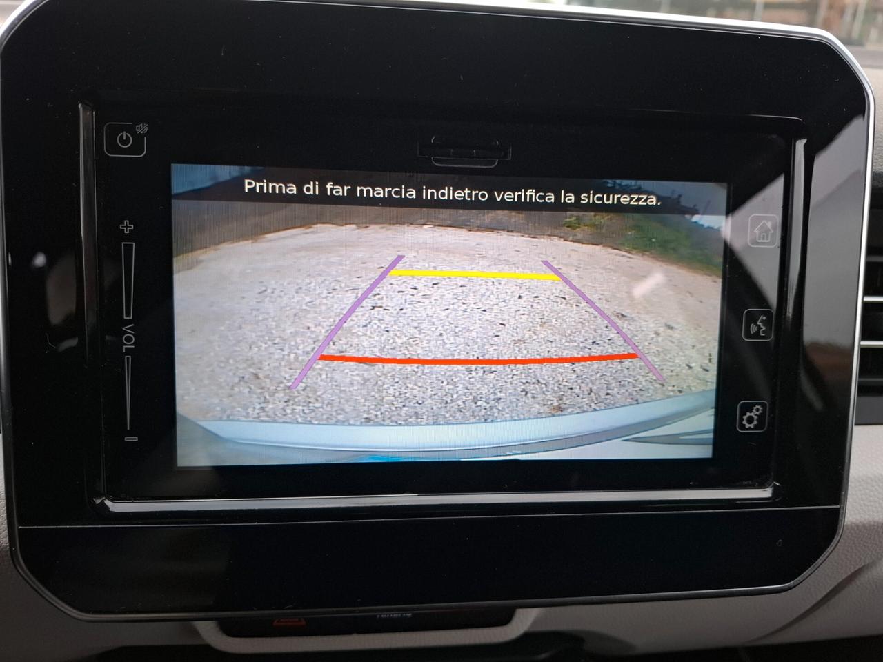 Suzuki Ignis 1.2 Hybrid Top