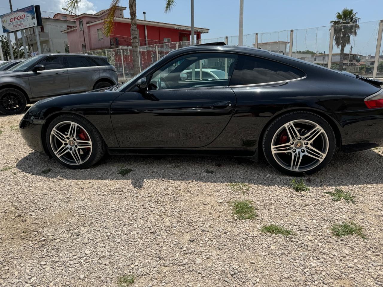 Porsche 911 Carrera cat Coupé