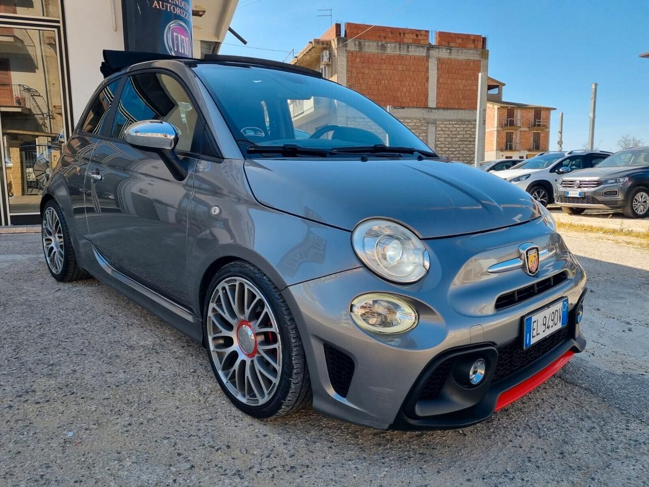 Abarth 500 C 1.4 Turbo T-Jet Custom Cabriolet