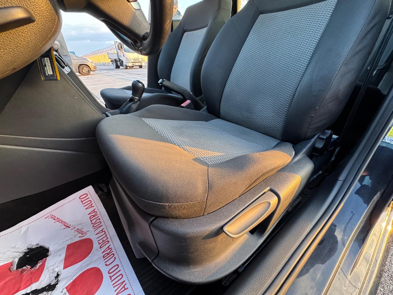 VOLKSWAGEN POLO 1.2TDI 75CV NEO PATENTATI 12MESI DI GARANZIA